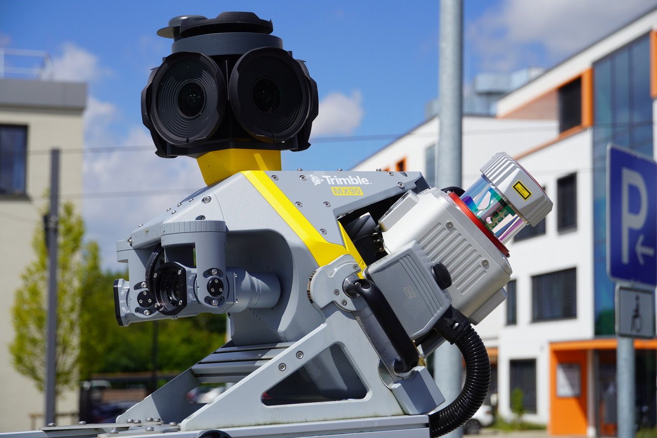 Trimble_MX90_DSC02605__18800